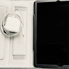 Apple iPad Air 2 16GB シルバー 本体
