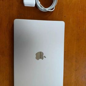 Apple MacBook air M2