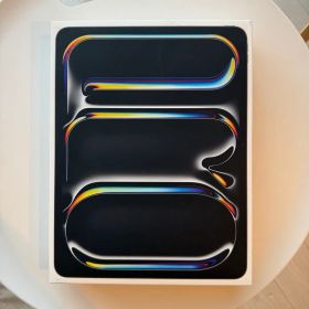 iPad Pro 13インチ M4 512GB セルラーモデル ブラック
