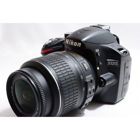 Nikon D3200 レンズキット ブラック 美品 SDカード ストラップ付 動作確認済み 1ヶ月保証付 初心者向け