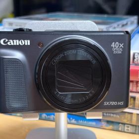 「極上品」Canon PowerShot SX720 HS コンパクトカメラ