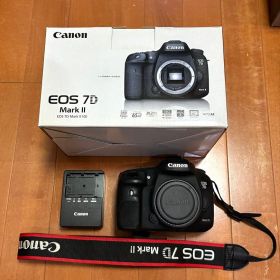 Canon EOS 7D Mark II 本体