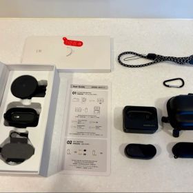 Insta360 GO 3 64GB 黒 本体 、ケース付