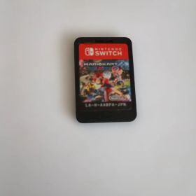 マリカー8(マリオカート8 デラックス) Switch 新品¥4,000 中古¥3,300