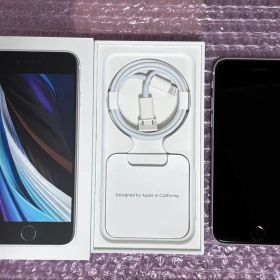 美品 iPhone se2 第二世代 ホワイト 64GB