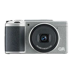 【中古】「非常に良い（無料延長保証）」RICOH デジタルカメラ GRII Silver Edition APS-CサイズCMOSセンサー ローパスフィルタレス 175870