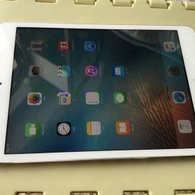 ipad mini 初代 WiFiモデル MD531J/A 16GB