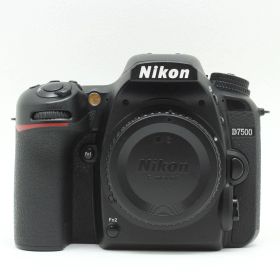 Nikon D7500ボディ
