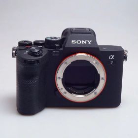 【中古】 (ソニー) SONY α7 IV （ILCE-7M4）【中古カメラ デジタル一眼】 ランク：AB