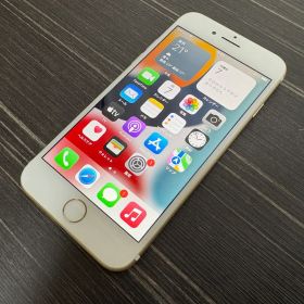 iPhone 7 32GB Gold SIMフリー 中古