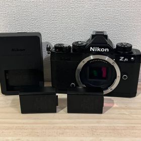 美品 完動品 Nikon Z fc ブラック ミラーレス #26158