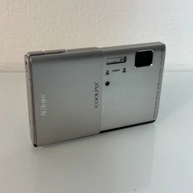 ⭐ Nikon COOLPIX S100 デジタルカメラ