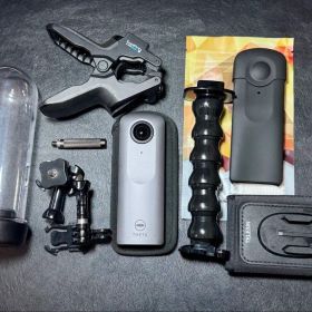 RICOH THETA V セット 純正ケース GoProマウント多数 360°