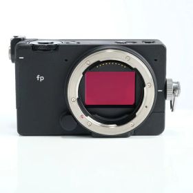 【中古】 (シグマ) SIGMA fp ボディ【中古カメラ デジタル一眼】 ランク：AB