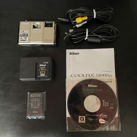 Nikon COOLPIX S1000pj コンパクトデジタルカメラ シルバー