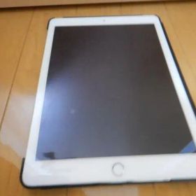 iPad Air2 モデル番号 MH0W2J/A 中古