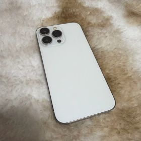 Apple iPhone 13 Pro 本体