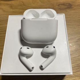 Apple AirPods 第4世代 ANC ノイズキャンセリング付き