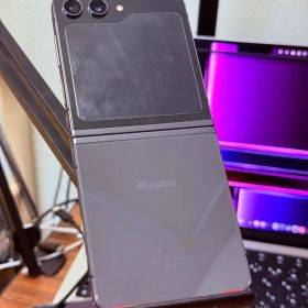 【docomo版】Galaxy Z Flip 5 (SC-54D)
