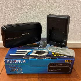 【美品】FUJIFILM FinePix REAL 3D W3 本体 動作確認済