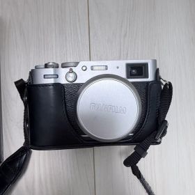 FUJIFILM X100V シルバー 本体