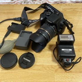Canon EOS Kiss Digital N