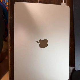 Apple MacBook Air 13インチ M3 16GB 1TB