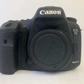 Canon EOS 7D Mark II ボディ 一眼レフ