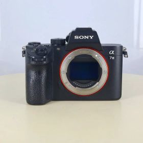 【中古】(ソニー) SONY α7III ボディ [ILCE-7M3] Overseas Model