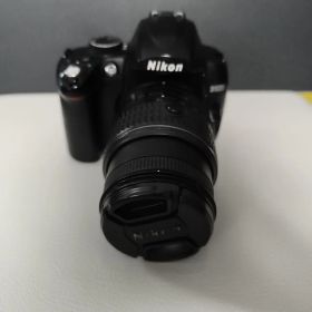 Nikon D5000 AF-S NIKKOR 18-55mm VRジャンク品