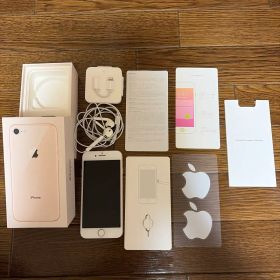 iPhone8 64G ピンクゴールド 目立った傷や汚れ無し