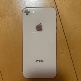 Apple iPhone8 本体 64GB