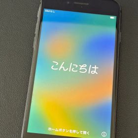 iPhone8 64GBスペースグレー ほとんど傷なし 81%