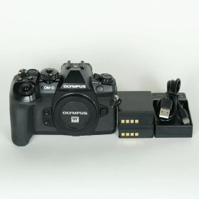 [並品 | シャッター数50,420回] OLYMPUS OM-D E-M1 Mark II [ボディ] | マイクロフォーサーズマウント