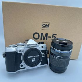 【新古品】OM SYSTEM OM-5 14-150mm Ⅱ レンズキット ミラーレス一眼カメラ