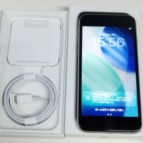 【美品】iPhone SE 第3世代/SIMフリー/A2782/64GB/スターライト〈MMYD3J/A〉バッテリー90％