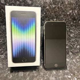 Apple iPhone SE 第3世代 本体