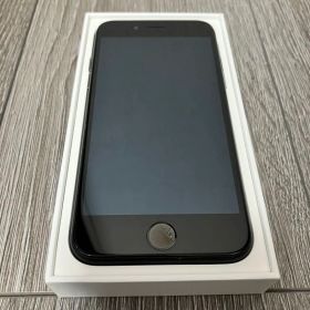 Apple iPhone SE 第3世代 本体
