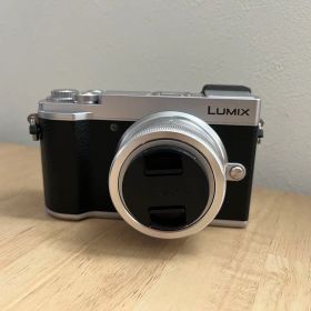 Panasonic LUMIX DC-GX7MK3K