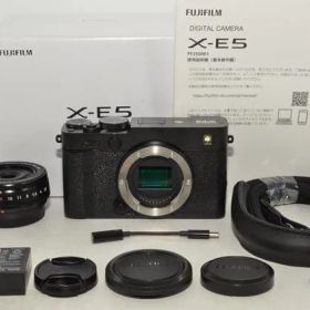 1108★新品級・ショット数2751回★FUJIFILM ミラーレス一眼カメラ X-E5 XF23mmF2.8レンズキット