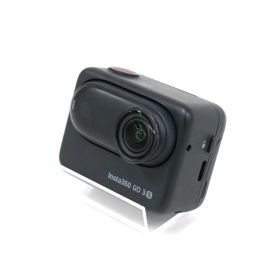 Insta360 GO 3S アクションカメラ 64GB ミッドナイトブラック insta360-go-3s-bk ミッドナイトブラック 整備済みアウトレット品 [良い(B)]