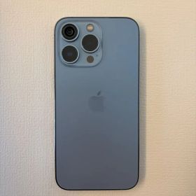 Apple iPhone 13 Pro シエラブルー