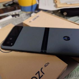 Motorola razr 40s 256GB