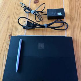 Microsoft Surface Pro7本体 ペン・キーボード付