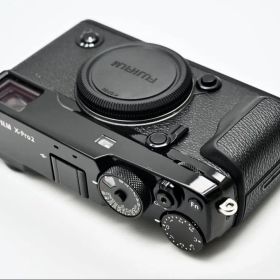 FUJIFILM X-Pro2ボディ 【塗装面艶あり】
