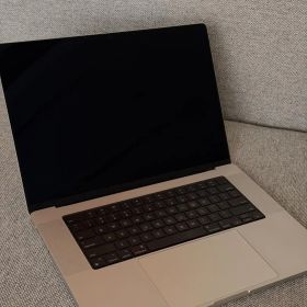 MacBook Pro 2021 16"1TB 32GB M1 Max