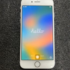 Apple iPhone 8 本体 ホワイト