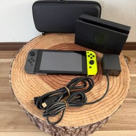 Nintendo Switch ニンテンドースイッチ本体グレー/イエロー箱無し