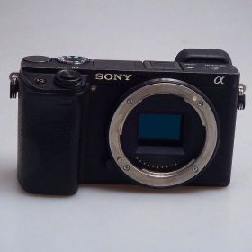 【中古】 (ソニー) SONY α6300 ILCE-6300 ボディ【中古カメラ デジタル一眼】 ランク：C