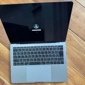 Apple MacBook Pro 2017年 13インチ 値下げしました